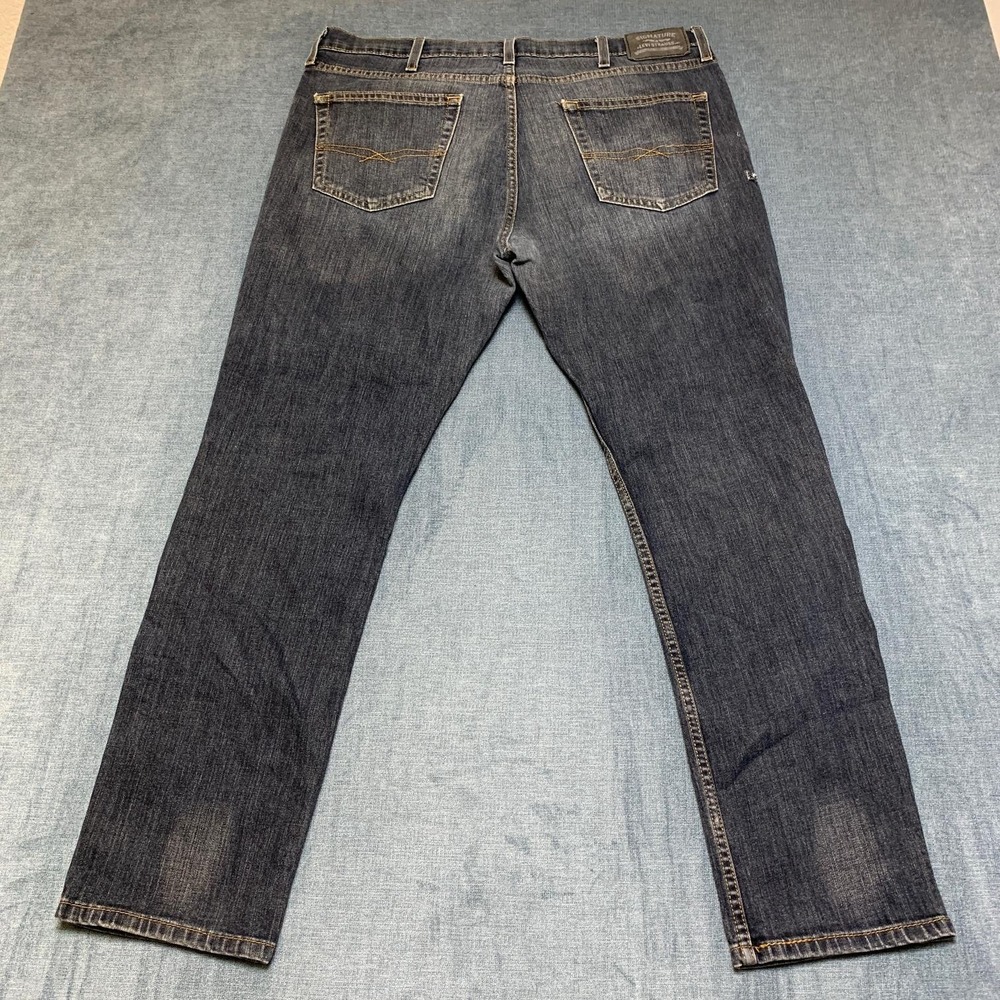 Levi Strauss & Co Jeans Mens 38x30 Blue Denim Stretch Dark Wash Straight Leg